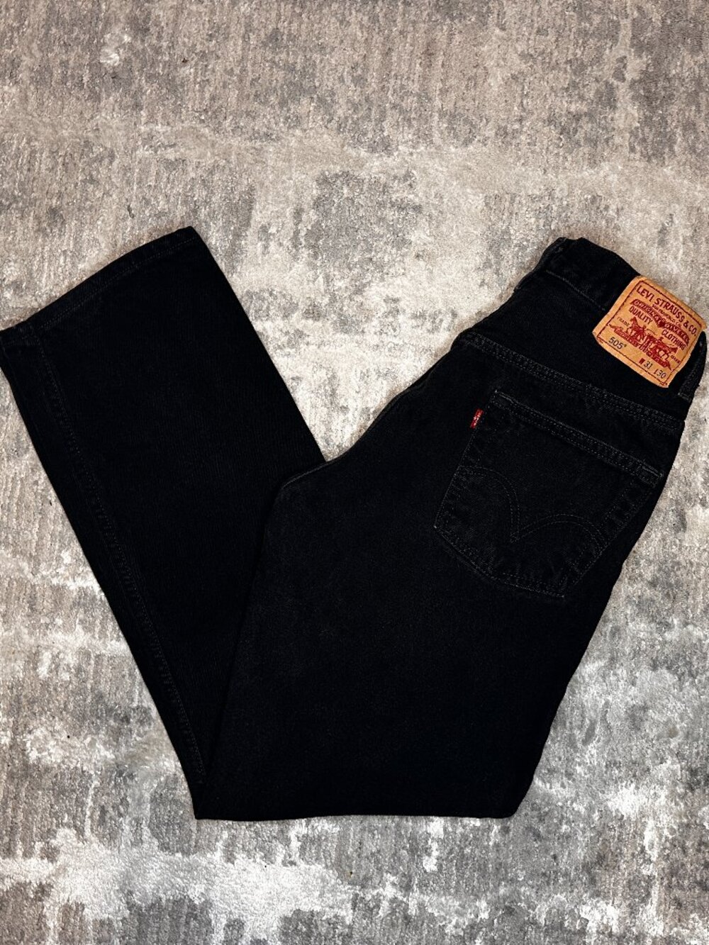 Levi’s 505 Black Denim Regular Fit Men's Red Tab Straight Leg Jeans Size 31 X 30